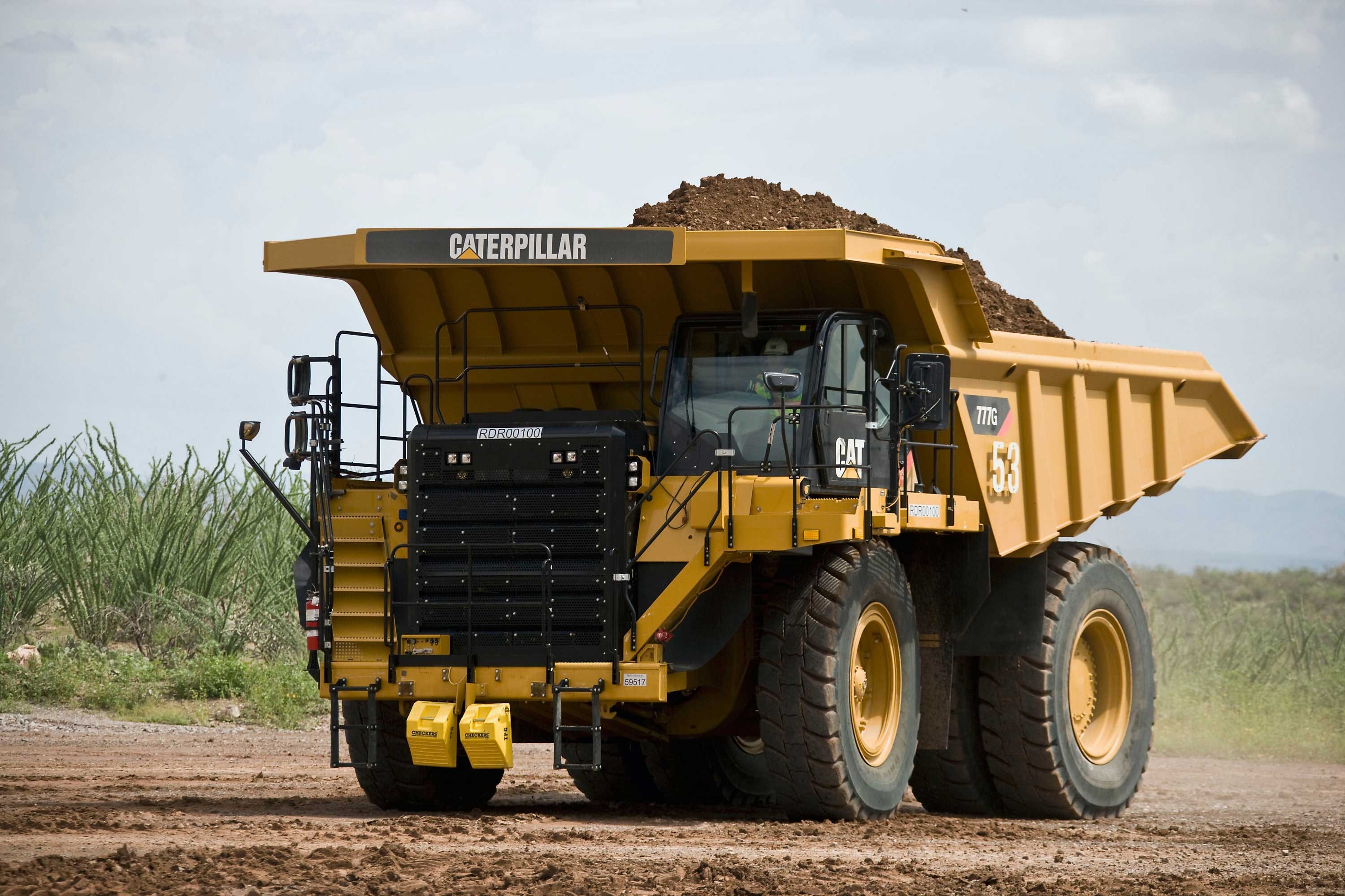 Caterpillar-777G-haul-truck