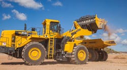 Komatsu-WA900-8-wheel-loader Komatsu-WA900-8-wheel-loader