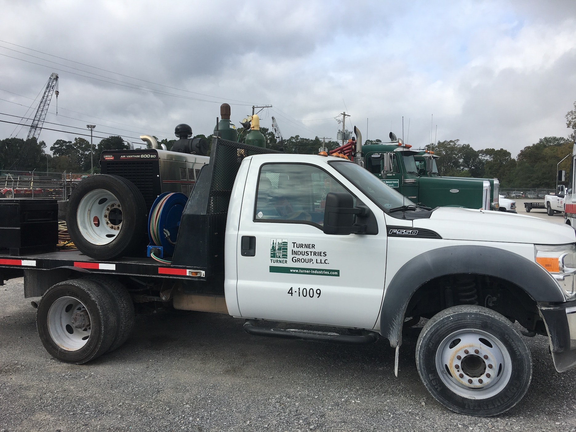 1654812863745 Pickuptruck