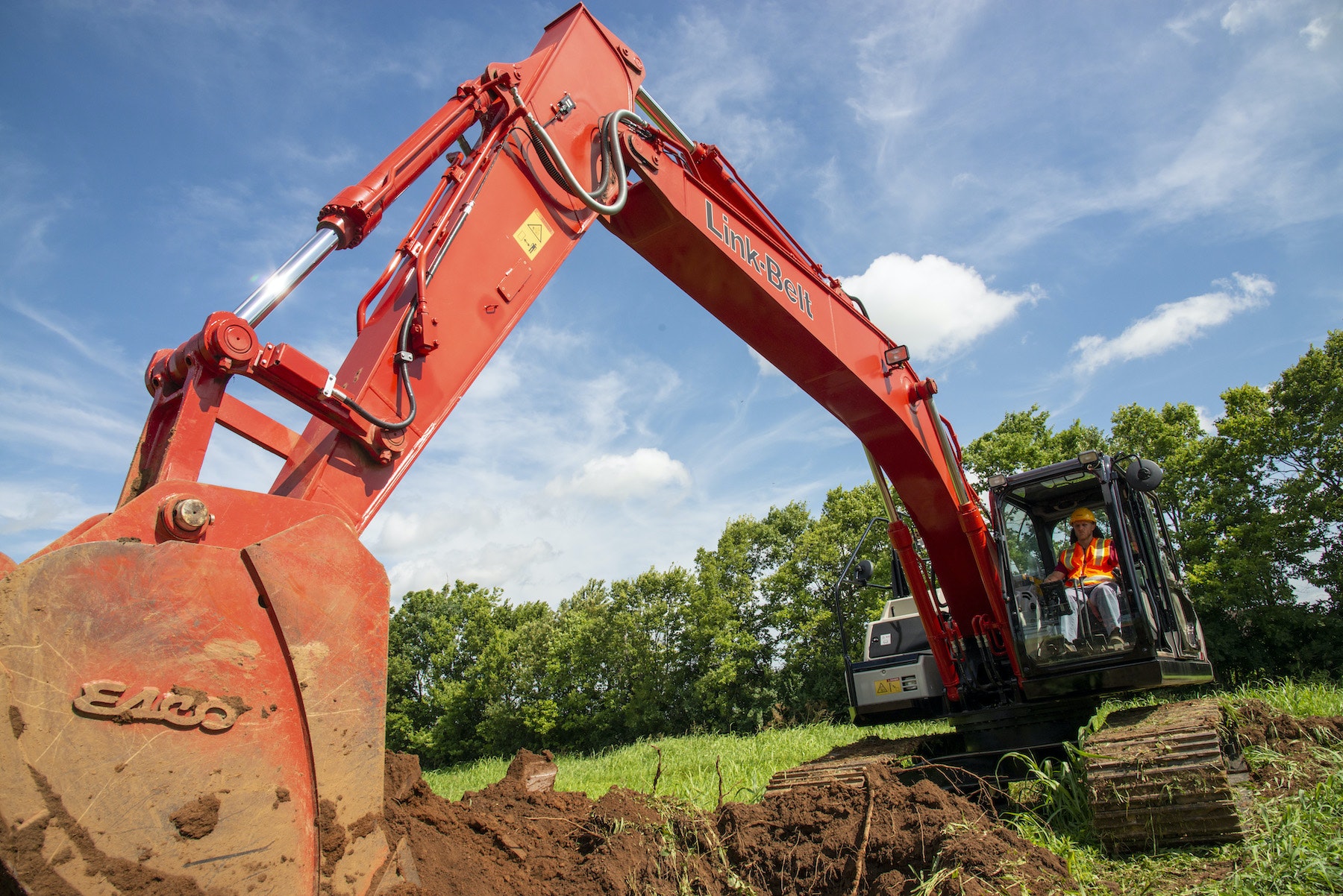 1654812869673 Linkbelt210 X4excavator