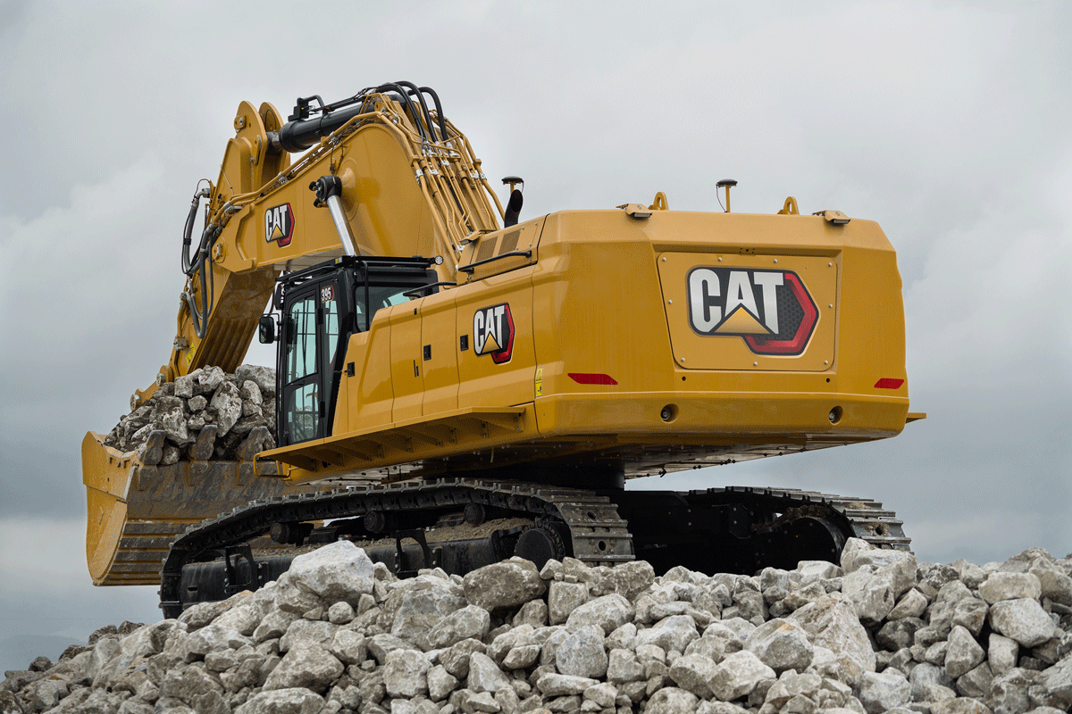 1654812977290 Cat395excavatorcarousel