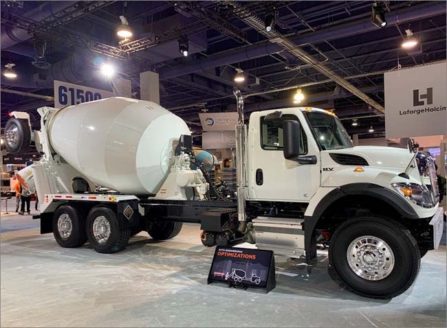 International HV50B concrete mixer