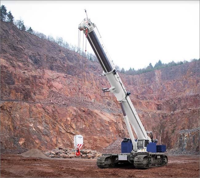 1654812997894 Tadano Gtc2000 Telescopicboom Crawler Crane