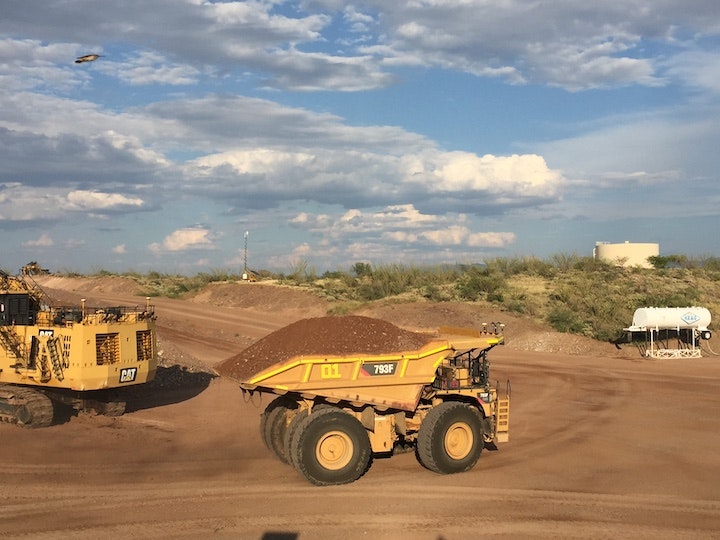 1654813449894 Caterpillarautonomous793truck1