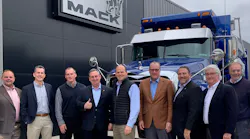 Mack-Dealer