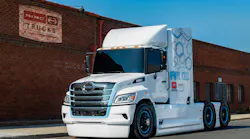 2021 6x4 FCEV Prototype_Front_Esther St_FINAL_29AU21