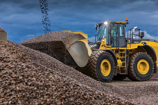 1654816889338 Deere904ptierwheelloader