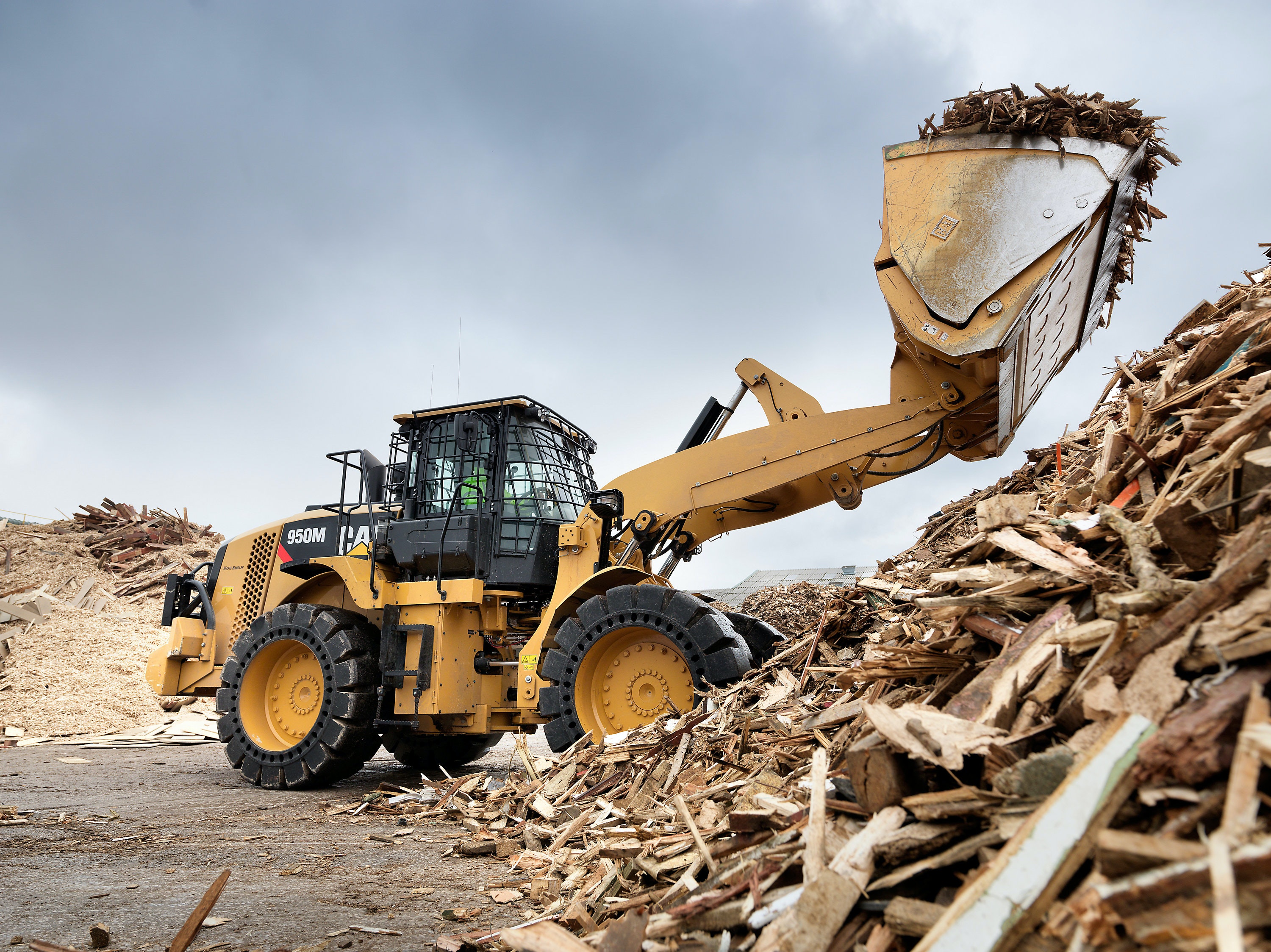 Cat M Series wheel loaders