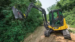 John-Deere-excavator