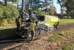 Bomag-BF-300-asphalt-narrow Bomag-BF-300-asphalt-narrow