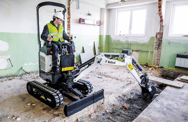 Bobcat_e10e_electric excavator