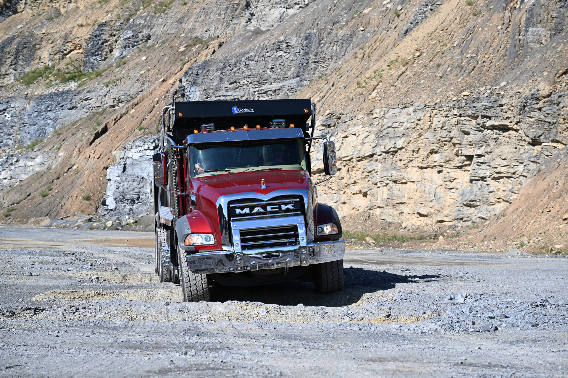 Mack Command Steer Travel 632e00d265951