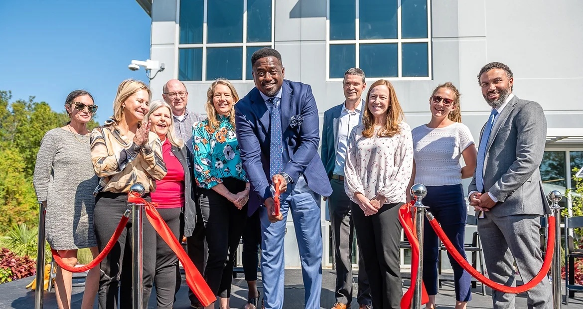 Cummins Ribbon Cutting Ceremony