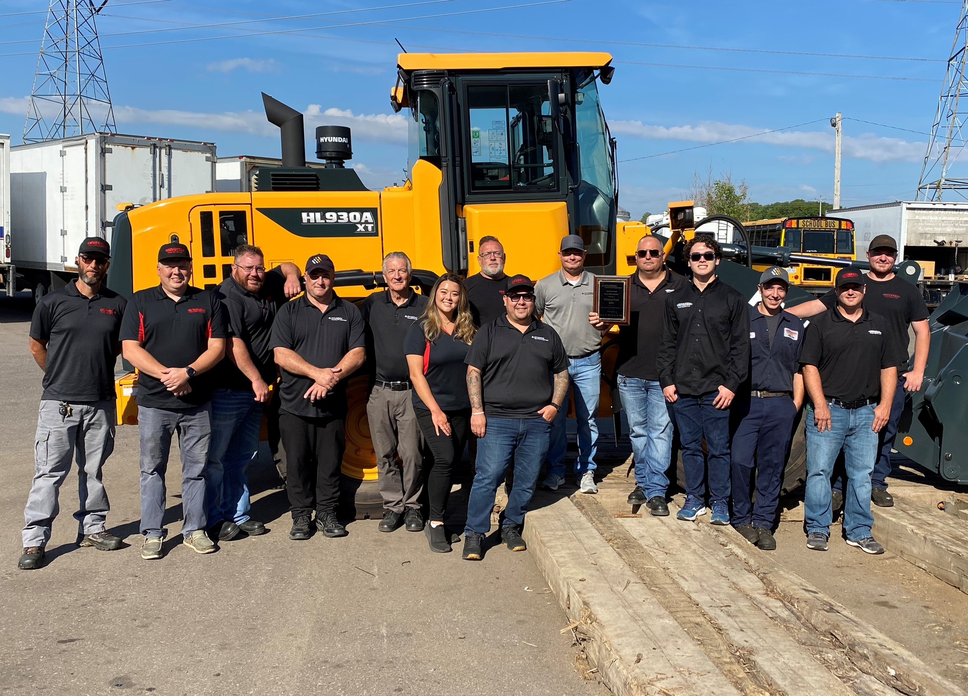 Universal Truck Sales Team Photo 633c7c19f197d