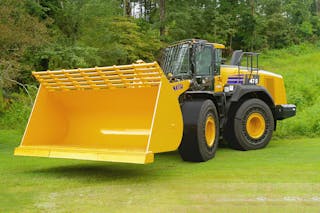 Komatsu WA475-10 WH at Conexpo 2023 | Construction Equipment