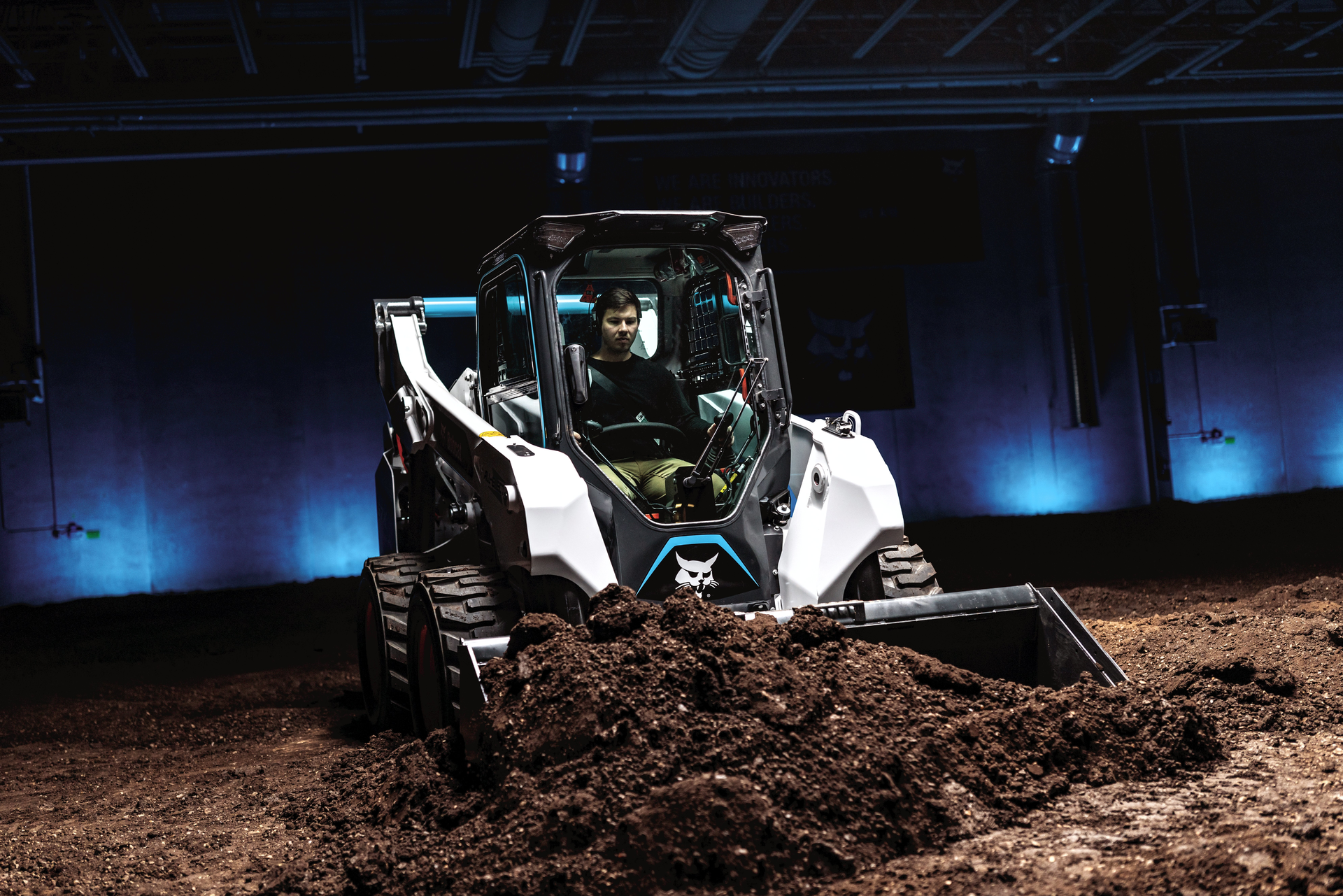 Bobcat Unveils Electric Skid Steer Loader Construction Equipment