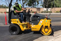 A separate tank can be specified to hold release agents, which when applied to the roller's rear tires, prevent asphalt from sticking during the compaction process. A separate tank can be specified to hold release agents, which when applied to the roller's rear tires, prevent asphalt from sticking during the compaction process.
