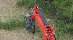 Loftness Tilt Hitch Excavator Attachment Loftness Tilt Hitch Excavator Attachment