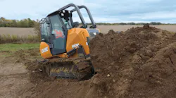 Case 650 M Crawler Dozer