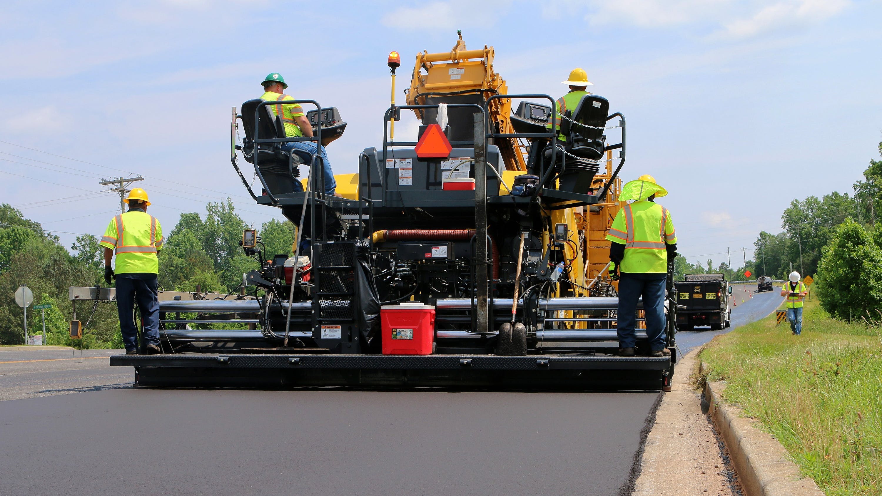 Asphalt Paver image