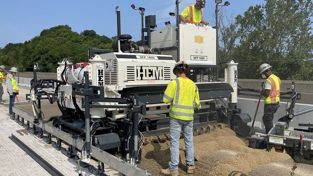 Hem Sfp1800 Overlay Paver