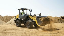 W60C wheel loader has an operating weight of 11,907 pounds.