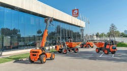 AUSA products will be marketed alongside the JLG and Hinowa brands. AUSA products will be marketed alongside the JLG and Hinowa brands.