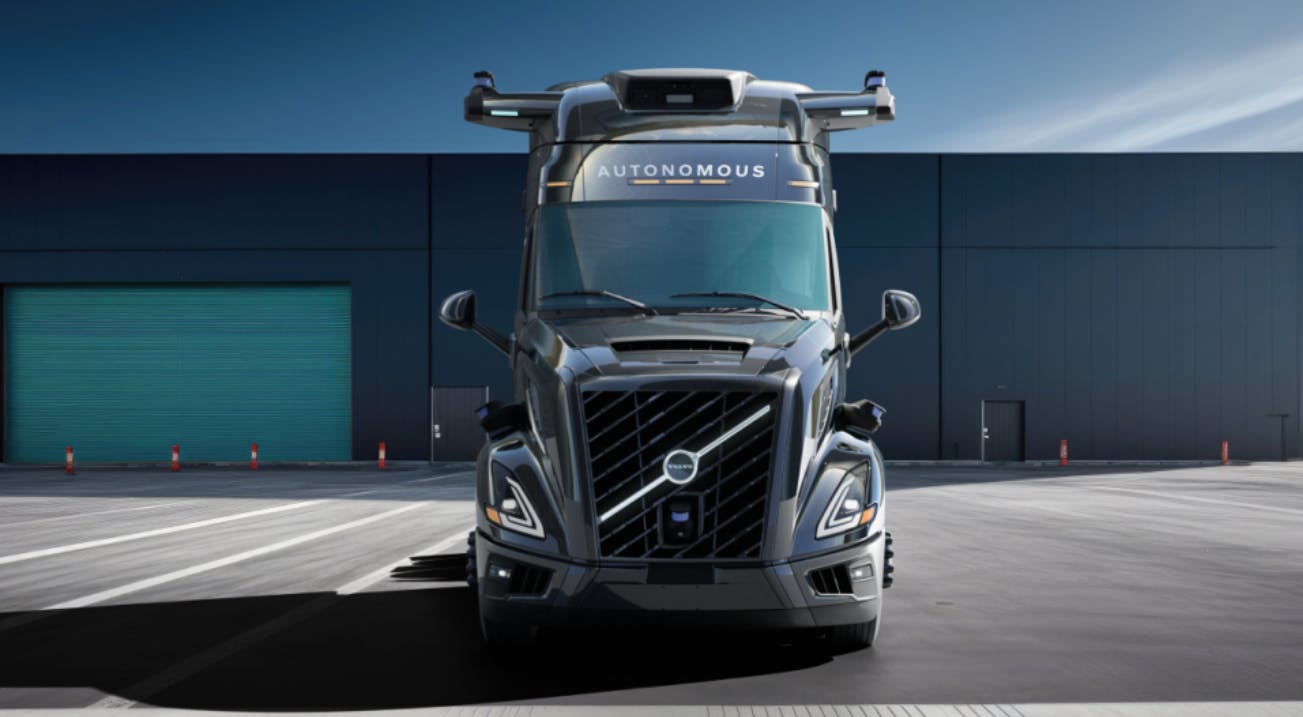 The new truck uses the Volvo VNL Autonomous and the Aurora Driver, an SAE L4 autonomous driving system.