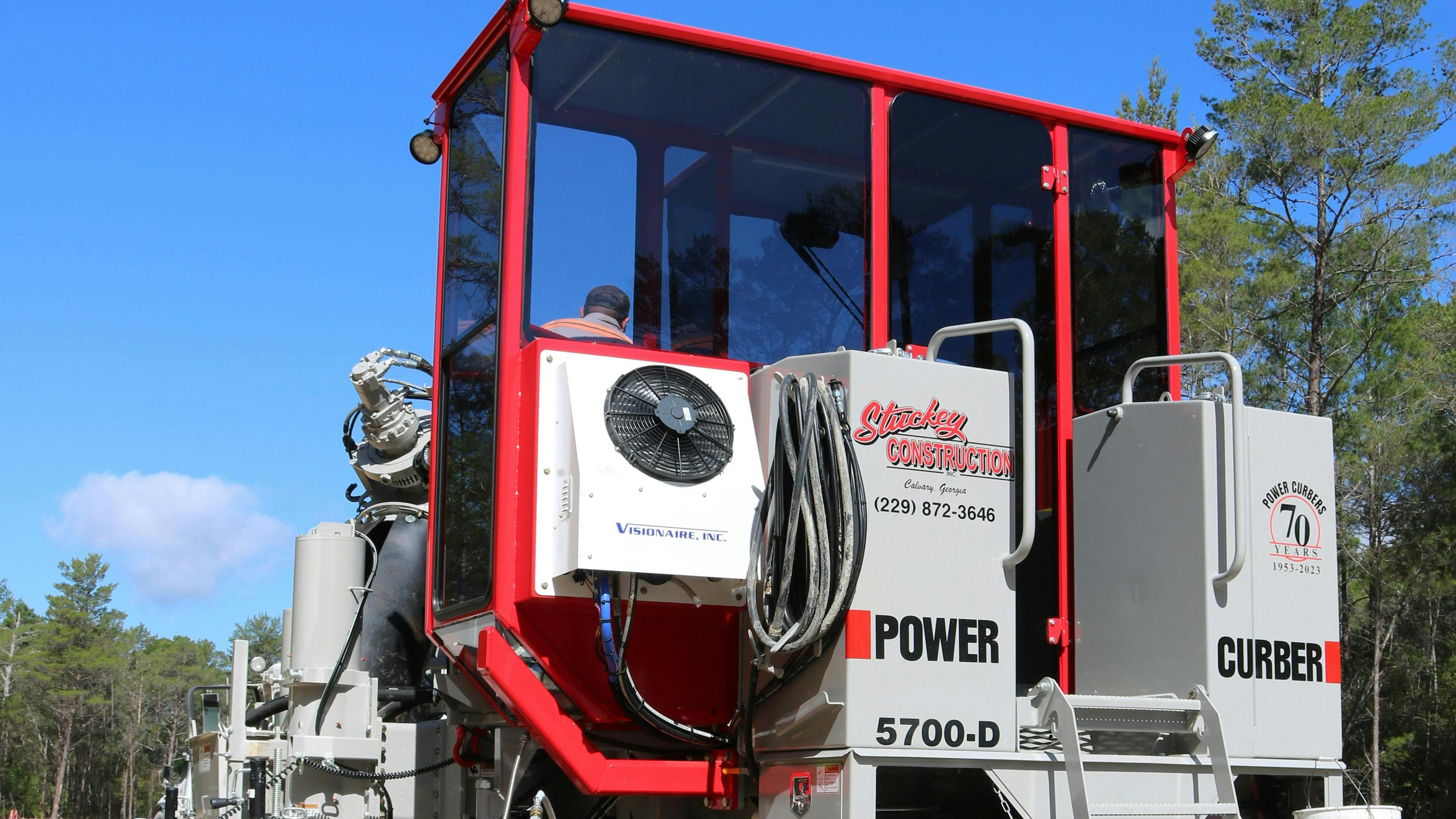 Power Curber 5700 With Optional Cabin