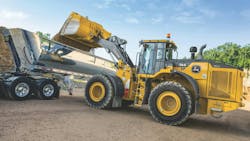 John Deere 744 X Tier wheel loader has operating weights ranging between 56,524 and 59,267 pounds. John Deere 744 X Tier wheel loader has operating weights ranging between 56,524 and 59,267 pounds.