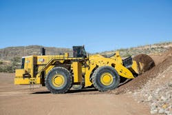 Full-turn static tipping load is key to determining the wheel loader size needed. Full-turn static tipping load is key to determining the wheel loader size needed.