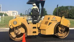 Large tandem vibratory rollers are used for wider road projects where production and speed are valued over tight maneuverability. Large tandem vibratory rollers are used for wider road projects where production and speed are valued over tight maneuverability.