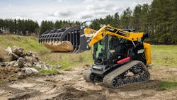 ASV VT80 has an operating weight of 8,955 pounds. ASV VT80 has an operating weight of 8,955 pounds.