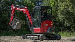 Lift height on the Yanmar ViO35-7 excavator is 16 feet 11 inches. Lift height on the Yanmar ViO35-7 excavator is 16 feet 11 inches.