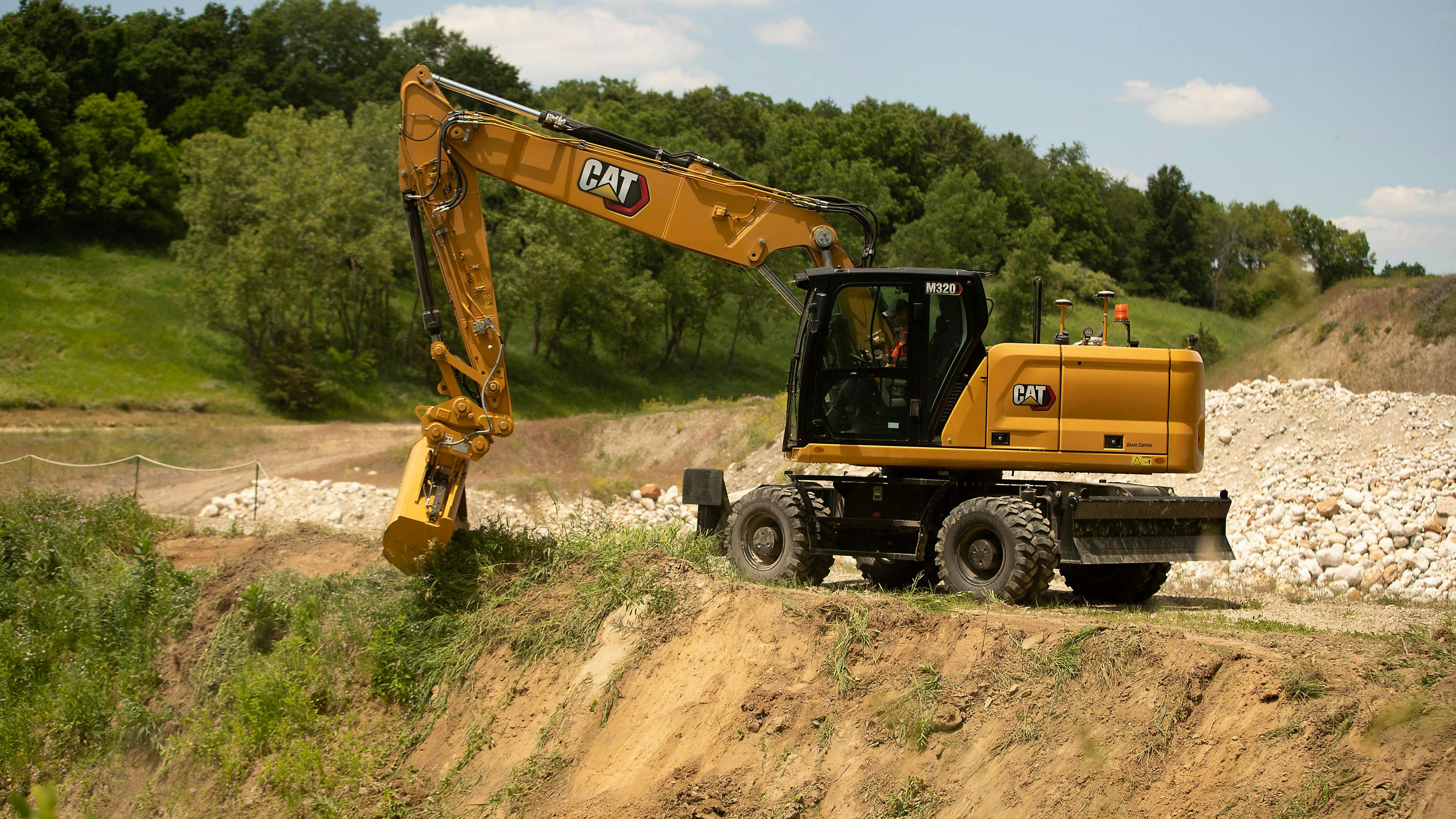 Cat wheeled excavator