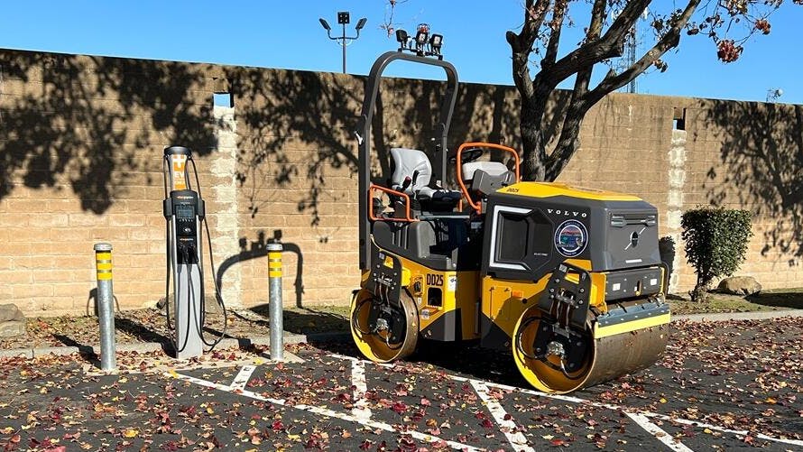 The Volvo DD25 Electric compactor will help Yolo County achieve sustainability goals.