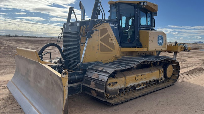 Deere 850 X Tier crawler