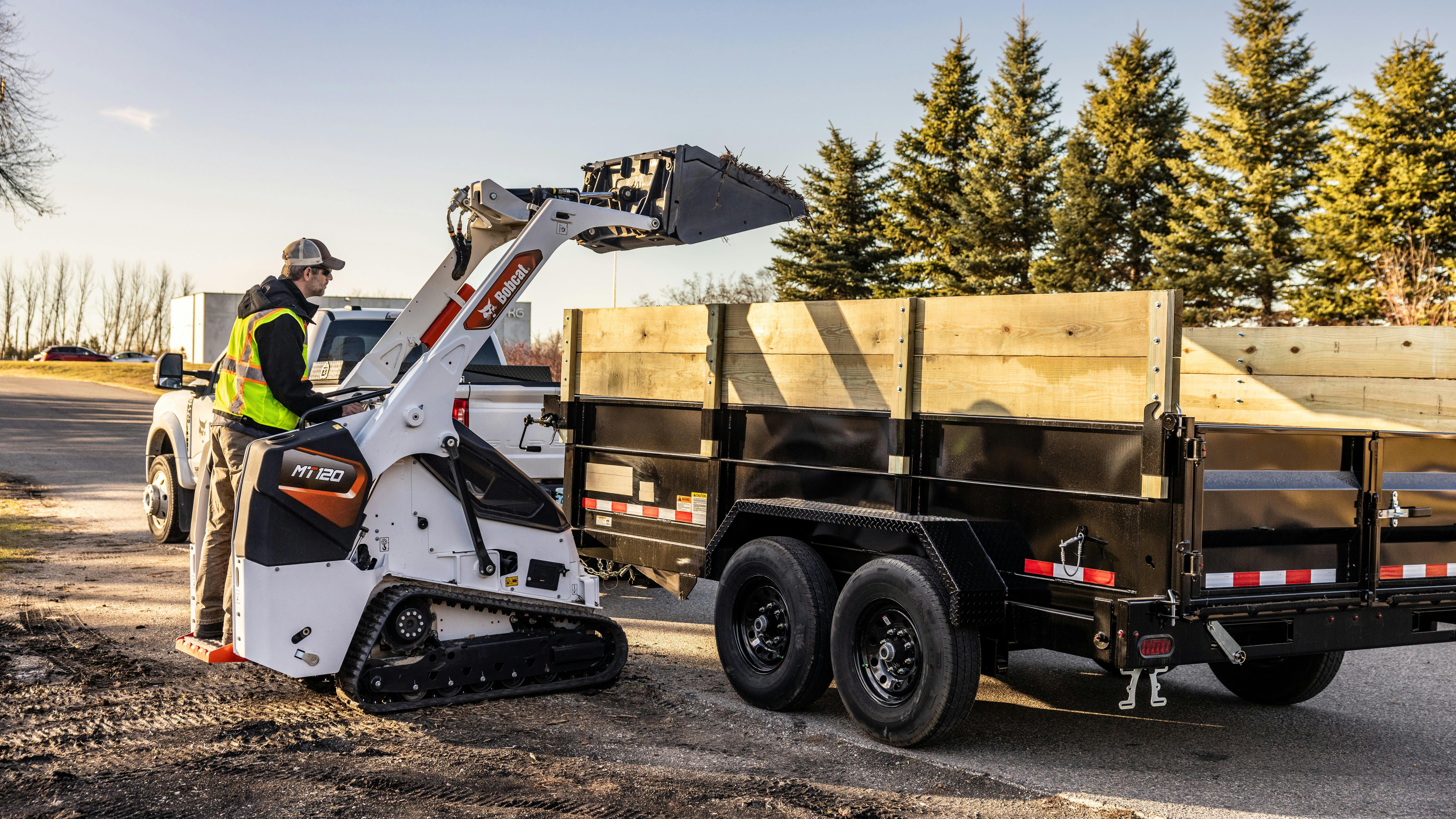 bobcatmt120minitrackloader