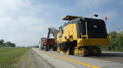 Cat PM820 cold planer. Cat PM820 cold planer.