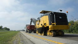 Cat PM820 cold planer. Cat PM820 cold planer.