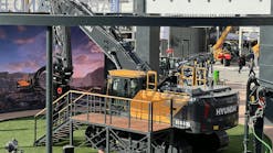 Hyundai HX400L excavator Hyundai HX400L excavator