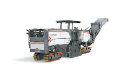 Wirgen W 250 XF features dual-engine drive. Wirgen W 250 XF features dual-engine drive.