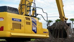 Komatsu PC365-11 Excavator. Komatsu PC365-11 Excavator.