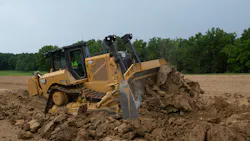 Cat D8 XE pushing dirt Cat D8 XE pushing dirt