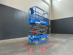 Genie's accessory zone lighting shown on a scissor lift. Genie's accessory zone lighting shown on a scissor lift.