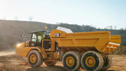 Cat 730 EJ ADT driving Cat 730 EJ ADT driving