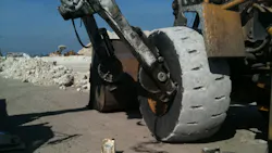 Titan solid tire Titan solid tire