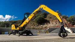 Caterpillar’s MH3032 material handler Caterpillar’s MH3032 material handler