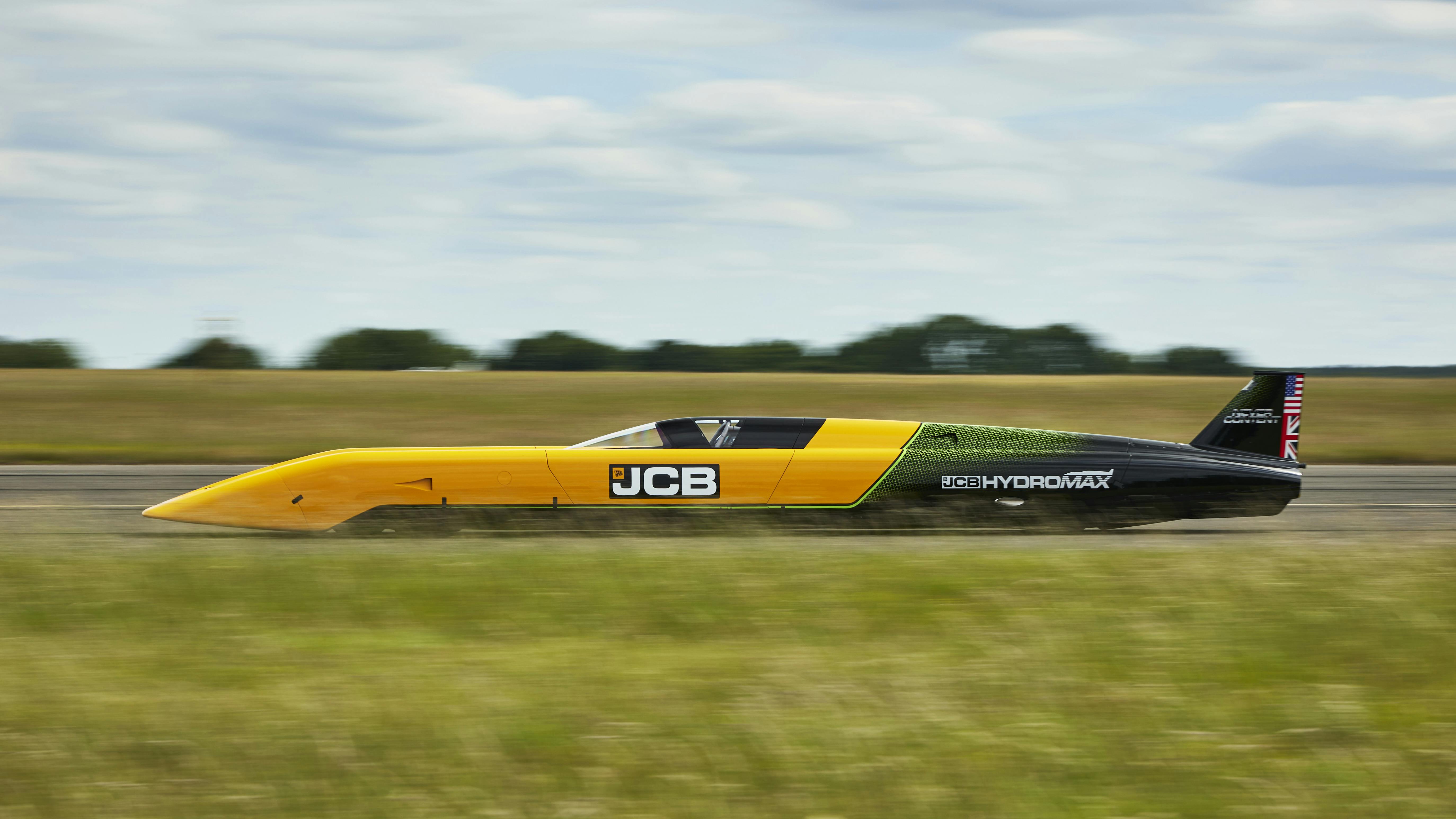JCB's Hydromax land speed car racing at RAF Wittering.