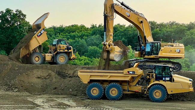 Cat fleet equipment